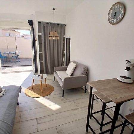Maison Basalte Agde Extérieur photo