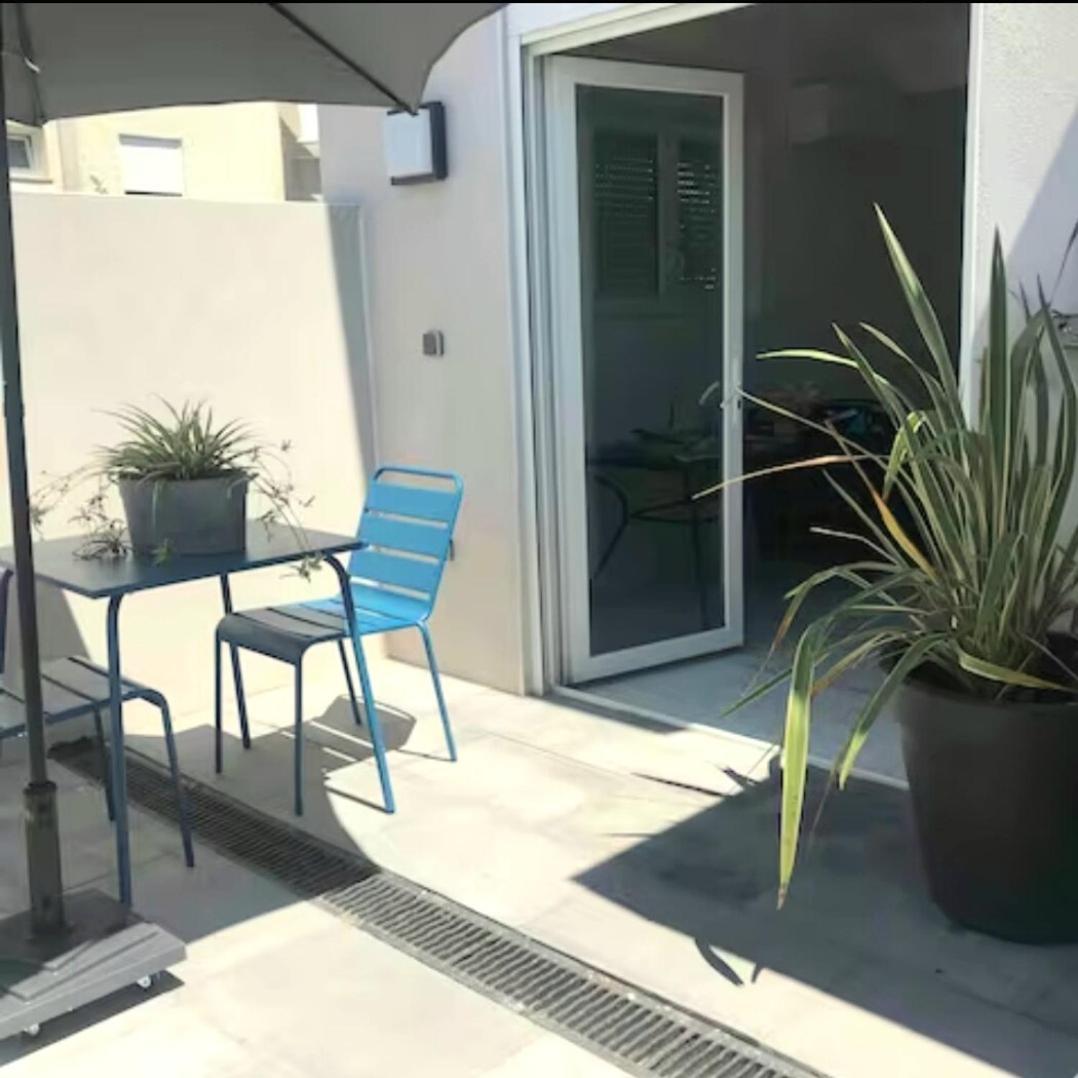 Maison Basalte Agde Extérieur photo