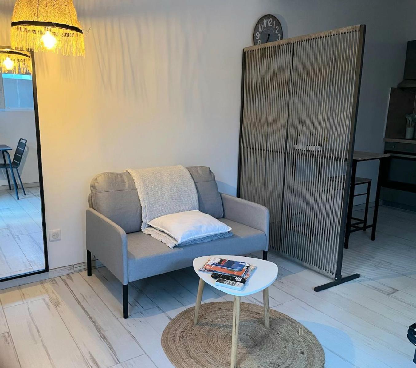 Maison Basalte Agde Extérieur photo